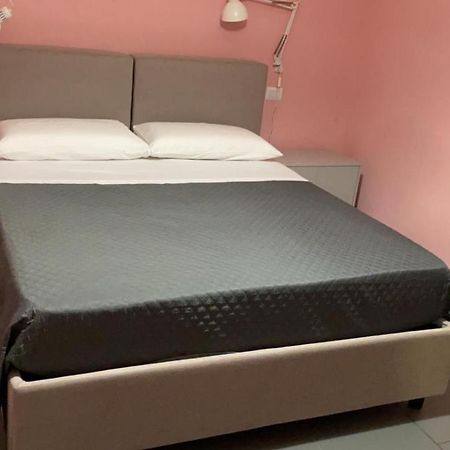 Bbnapl'Est Hotel Napoli Eksteriør billede