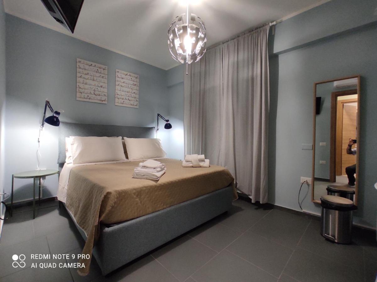 Bbnapl'Est Hotel Napoli Eksteriør billede