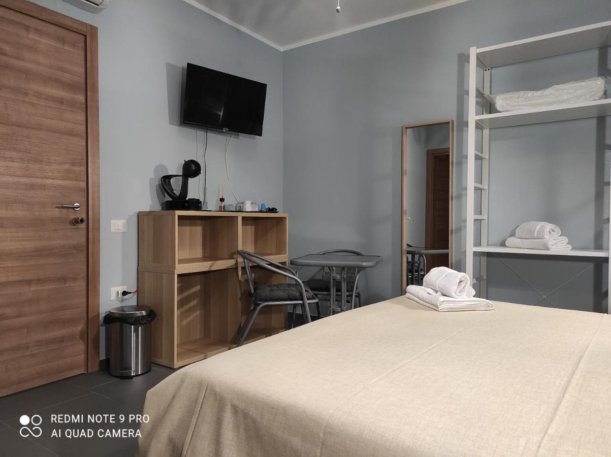 Bbnapl'Est Hotel Napoli Eksteriør billede